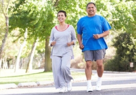 weight loss couple exercising