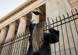 scholarships in Australia for international students