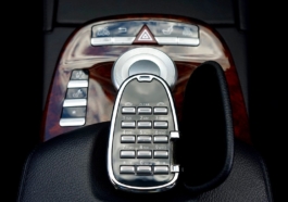 assurance wireless phone number