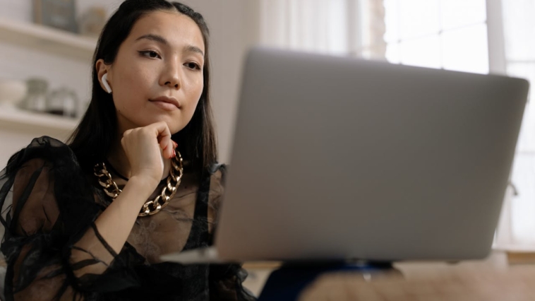 How Smart Companies Are Reinventing Work to Fit Life