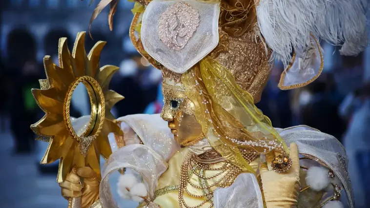 Antonio Jarosso, Photographer in Italy: From Venetian Carnival to Wine Branding
